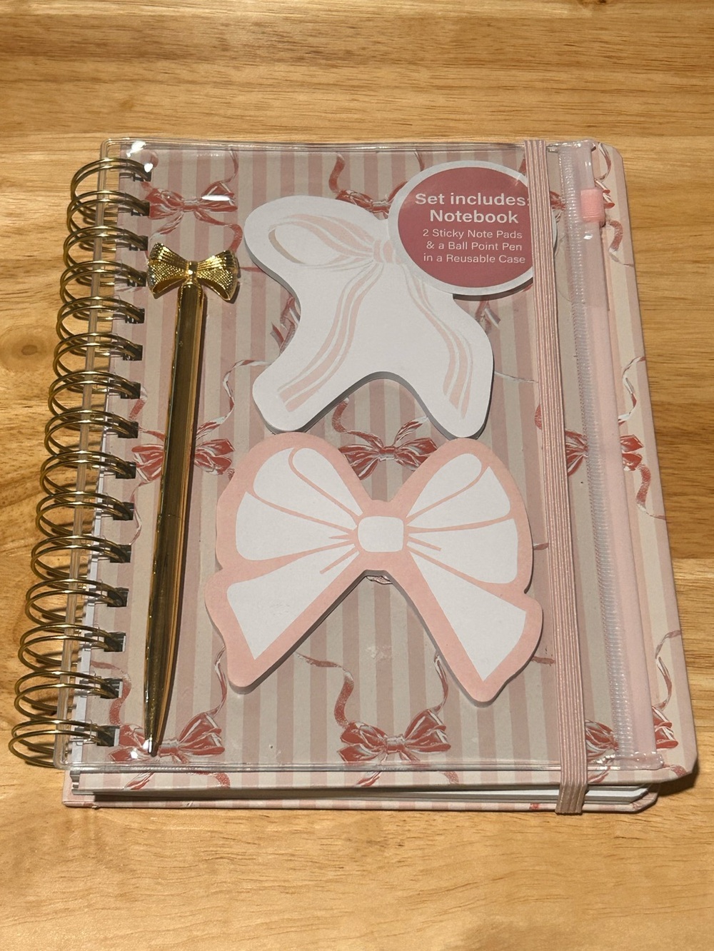 NWOT Votum Pink Notebook Set
